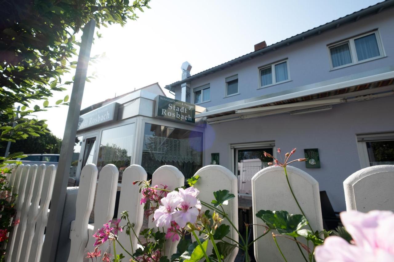 Schnitzelhaus Und Pension Stadt Rosbach Rosbach vor der Höhe Kültér fotó